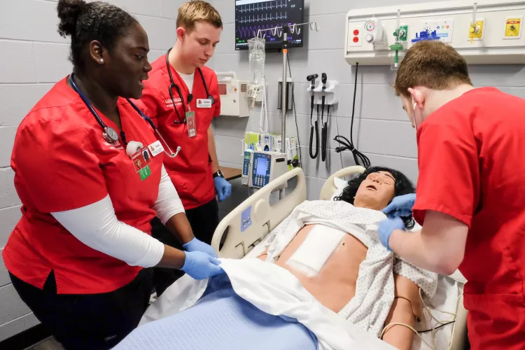 Nursing students in the patient simulation lab